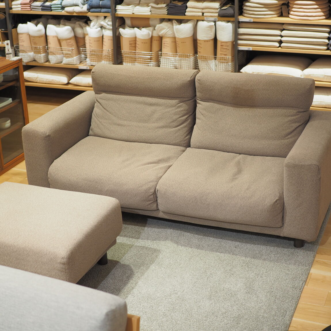 無印　ソファ ソファ本体・2．5シーター・フェザー・ポケットコイル | 無印良品